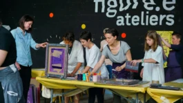 Signalétique de l'exposition inclusive et participative basée sur le système visuel festival Figuré.e 2. 