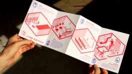 Déclinaison graphique du système visuel cinéma modulaire illustrant une esthétique industrielle et désuète. 